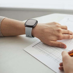 Universal Smart Watch Band – Soft Silicone Replacement Strap Compatible with Pixel, Samsung Galaxy & Apple Watches, Adjustable Comfortable Sport Wristband (Multi-Colours Available)